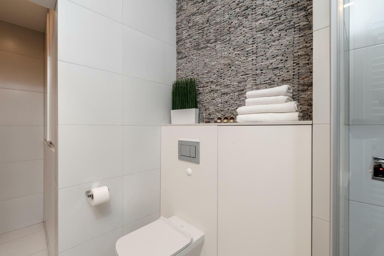 Apartament "Holy" Poznań Eksteriør bilde